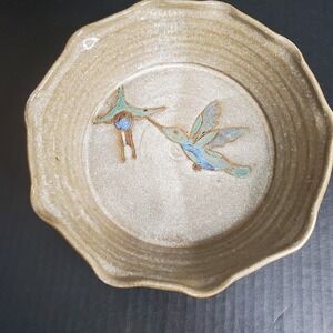 Vintage Mellow Mud Clay Deep Pie Plate 7" Diameter Dish Hummingbird Design 1982